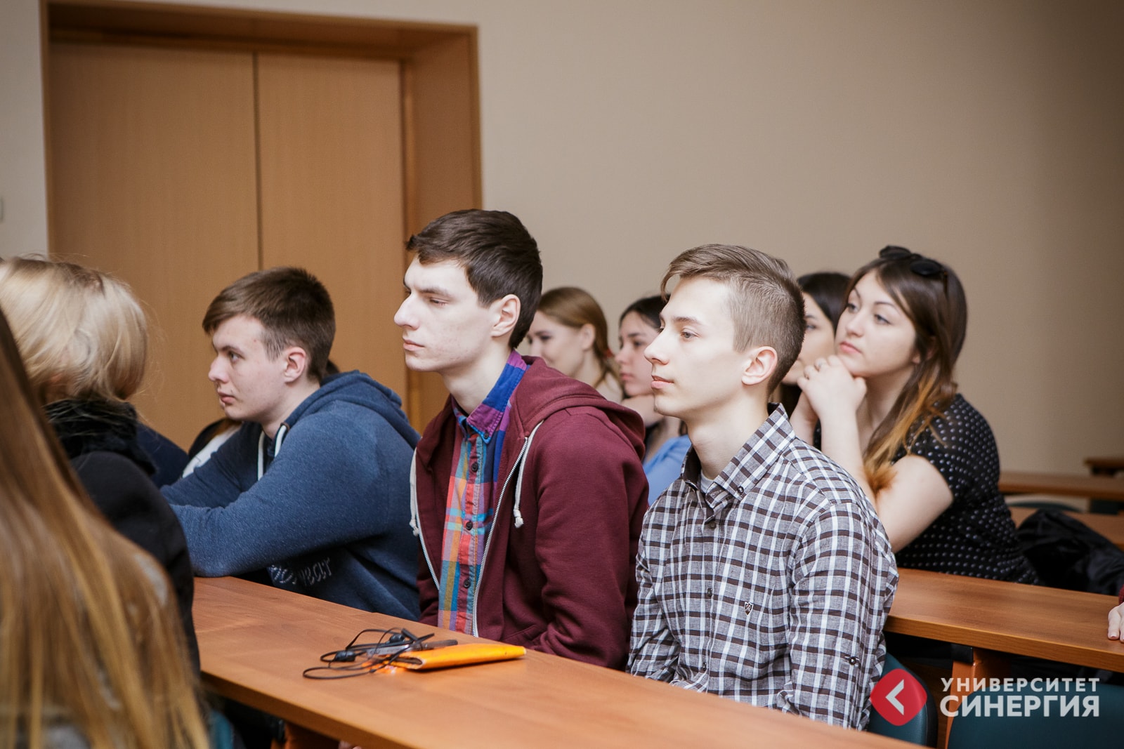 Лингвист - где учиться, зарплата, преимущества профессии – “навигатор образования”